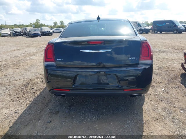 Chrysler 300 300s Awd 2018 2C3CCAGG0JH141357 Image 16