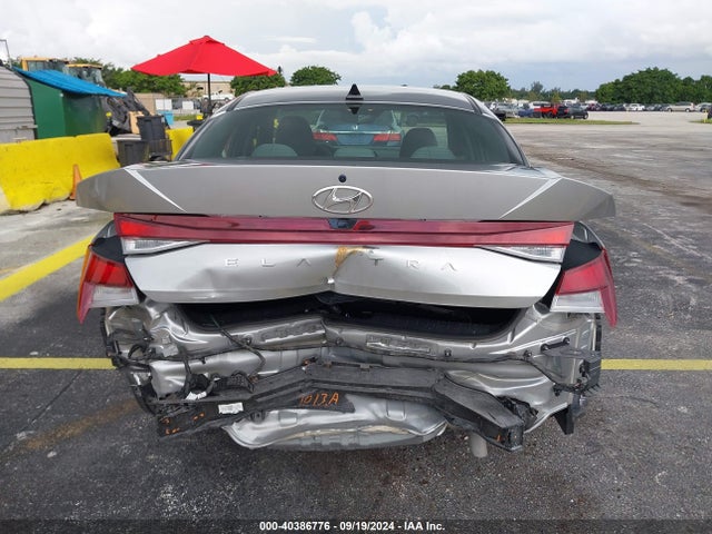 Hyundai ELANTRA SEL 2023 5NPLM4AG1PH104336 Image 16