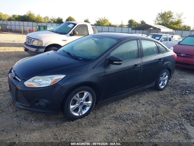 Ford FOCUS SE 2014 1FADP3F24EL121374 Image 2