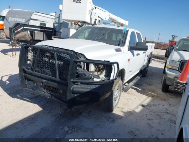 3C6UR5HJ5NG251513 RAM 2500 Tradesman  4x4 8' Box