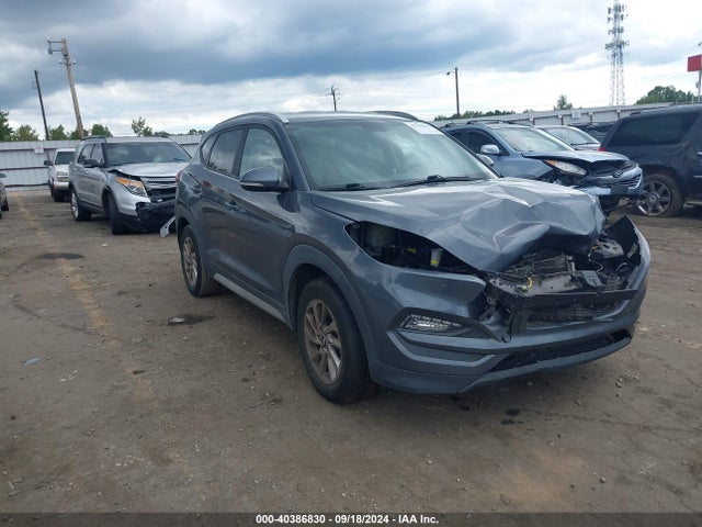 Hyundai Tucson Sel Plus 2018 KM8J33A48JU710106 Image 1