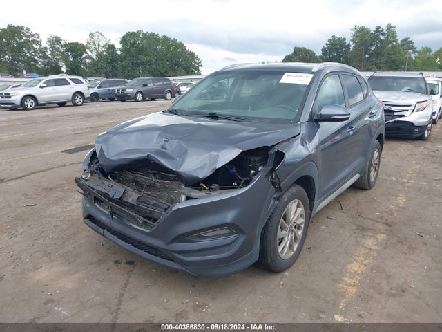 Hyundai Tucson Sel Plus 2018 KM8J33A48JU710106 Image 2