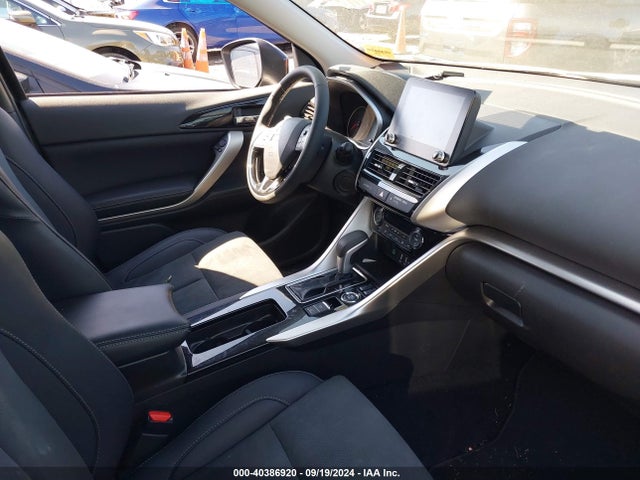 2024 MITSUBISHI ECLIPSE CROSS JA4ATWAA5RZ002528 Photo 4