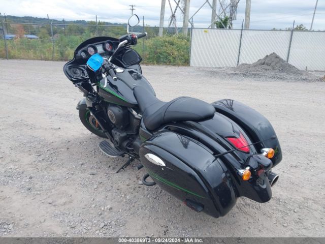 2018 KAWASAKI VN1700 JKBVNRK18JA014103 Photo 2