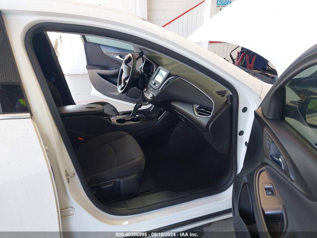 Chevrolet Malibu 1ls 2018 1G1ZB5ST5JF259029 Image 5