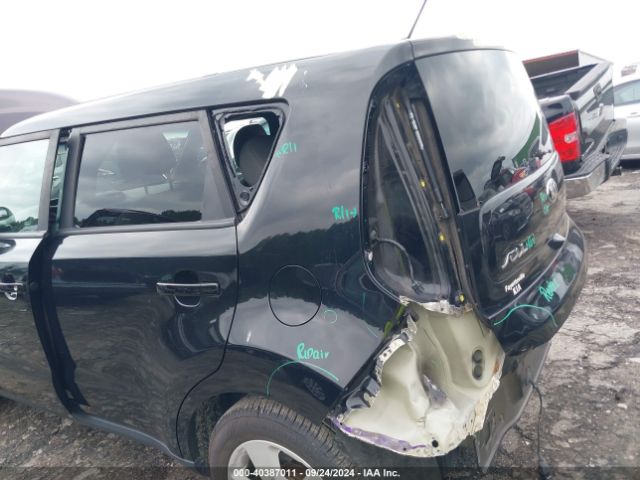 KNDJN2A27K7674013 KIA Soul