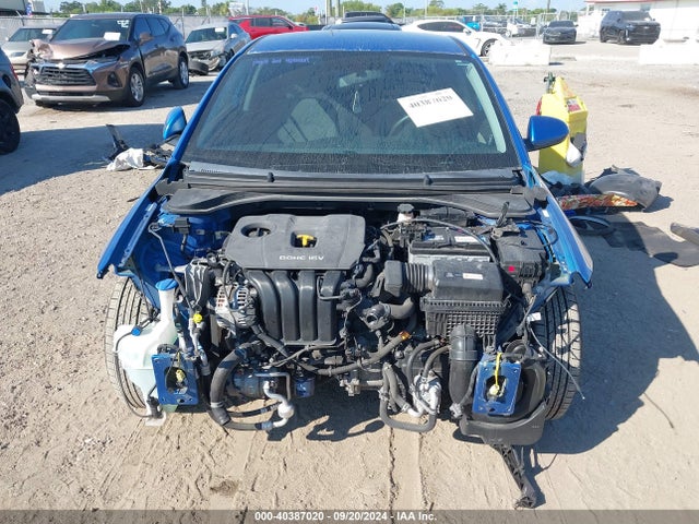 Hyundai ELANTRA SE 2018 KMHD74LF2JU657344 Image 13