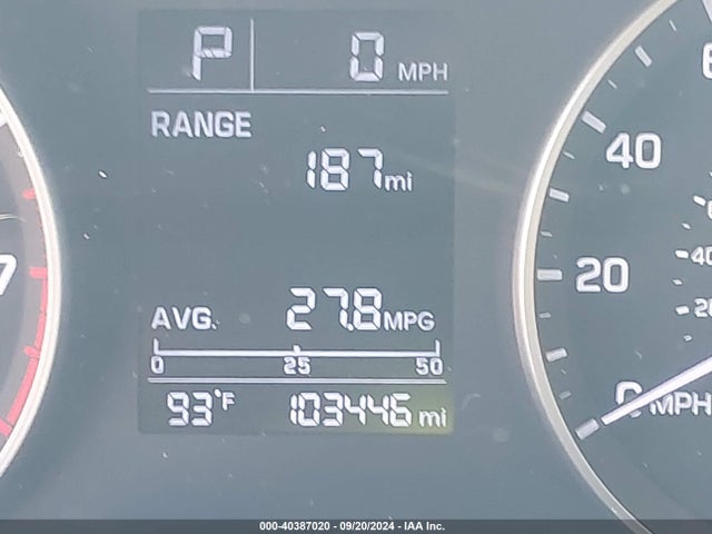 Hyundai ELANTRA SE 2018 KMHD74LF2JU657344 Image 16