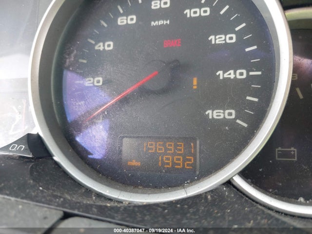 2004 PORSCHE CAYENNE WP1AB29P44LA73501 Photo 6