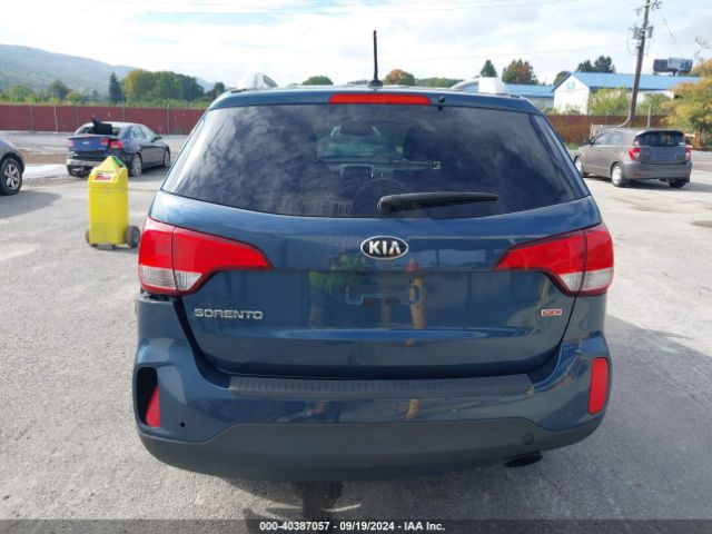 5XYKT3A68FG568861 KIA SORENTO LX