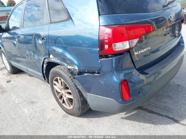 5XYKT3A68FG568861 KIA SORENTO LX