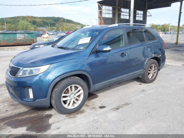 5XYKT3A68FG568861 KIA SORENTO LX