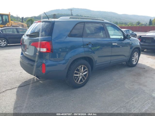 5XYKT3A68FG568861 KIA SORENTO LX