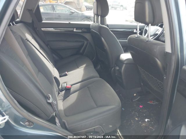 5XYKT3A68FG568861 KIA SORENTO LX