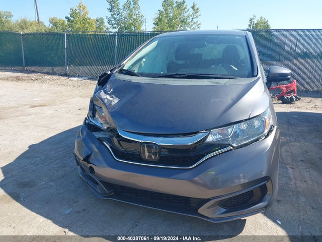 Honda FIT LX 2019 3HGGK5H48KM745271 Image 13