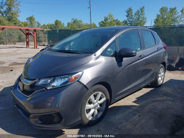 Honda FIT LX 2019 3HGGK5H48KM745271 Image 2