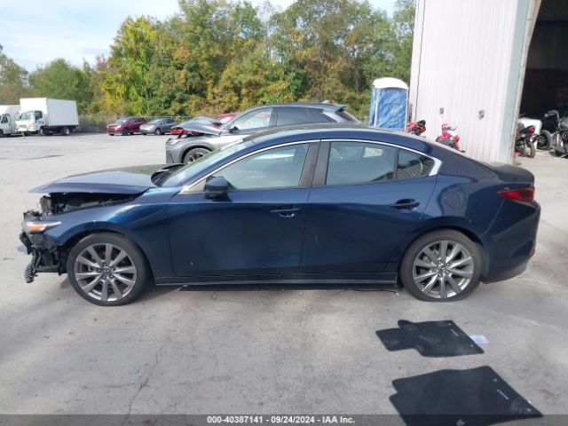 3MZBPBCM4LM126424 Mazda Mazda3 Select Package