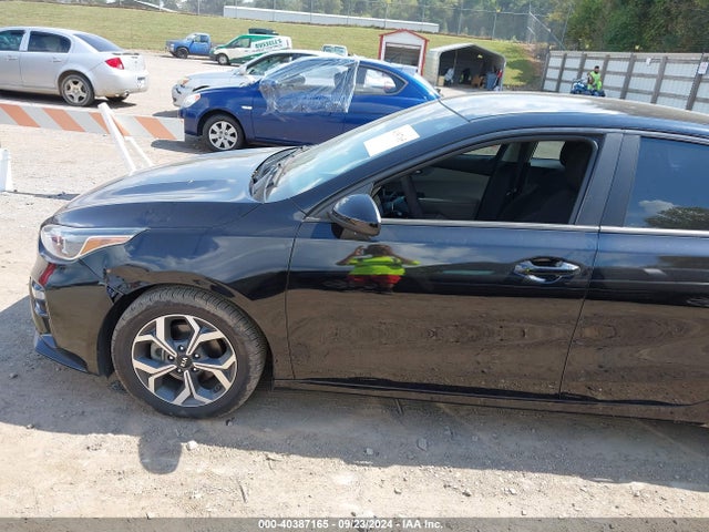 KIA Forte Lxs 2021 3KPF24AD1ME357651 Image 14