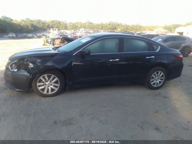 Nissan Altima 2.5 S 2016 1N4AL3AP5GC245934 Image 14