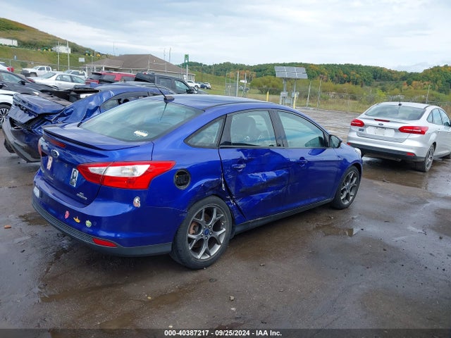 Ford FOCUS SE 2014 1FADP3F27EL193685 Image 4