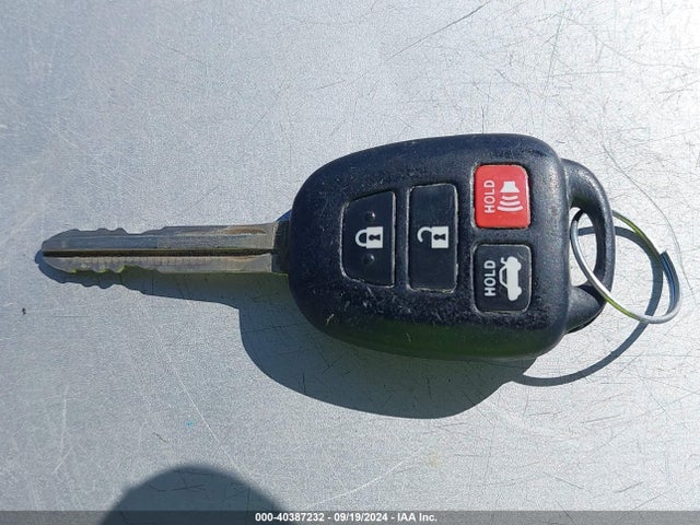 Toyota COROLLA SE 2017 2T1BURHE0HC844557 Image 11