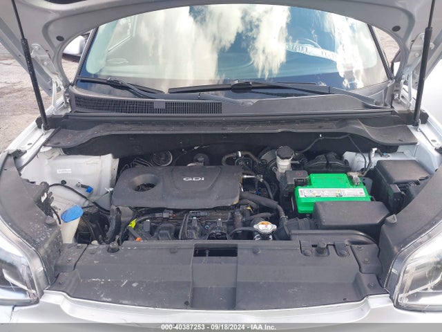 KIA Soul 2018 KNDJN2A26J7512002 Image 10