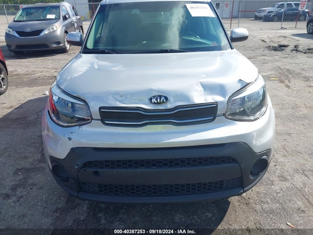 KIA Soul 2018 KNDJN2A26J7512002 Image 6