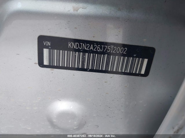 KIA Soul 2018 KNDJN2A26J7512002 Image 9