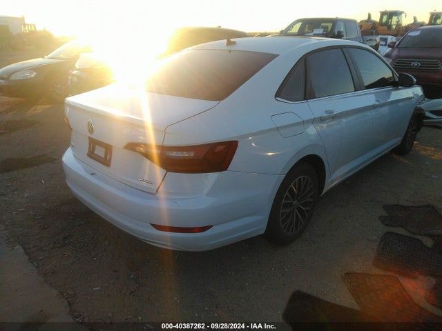 3VWE57BU0KM103027 Volkswagen Jetta 1.4t Sel