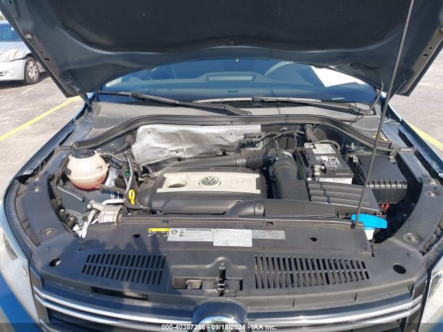 WVGAV7AXXHK049969 Volkswagen Tiguan 2.0t/2.0t S