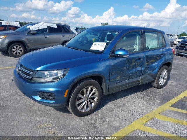 WVGAV7AXXHK049969 Volkswagen Tiguan 2.0t/2.0t S