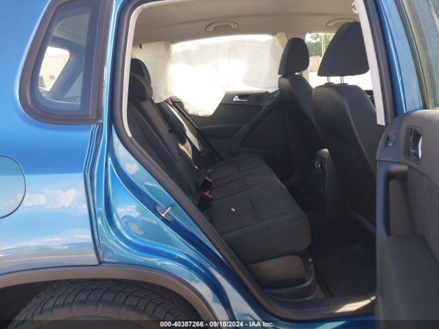 WVGAV7AXXHK049969 Volkswagen Tiguan 2.0t/2.0t S