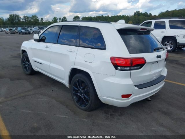 1C4RJEAG4JC455169 Jeep Grand Cherokee Altitude 4x2