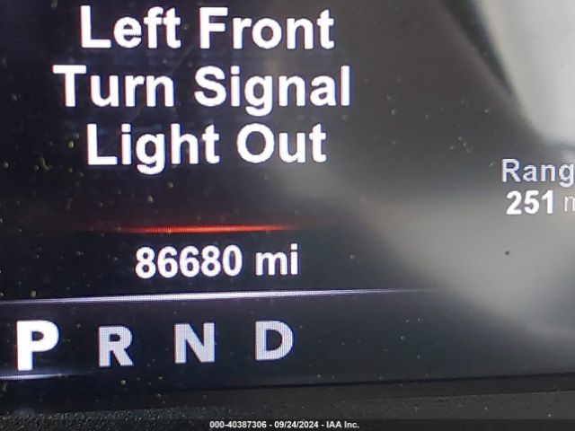 1C6RR6LG0HS752166 RAM 1500 Lone Star  4x2 5'7 Box