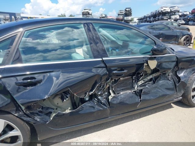 WAUGFAFCXEN117676 Audi A6 2.0t Premium