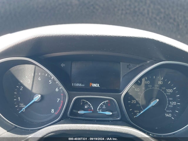 Ford FOCUS S 2016 1FADP3E27GL261889 Image 7
