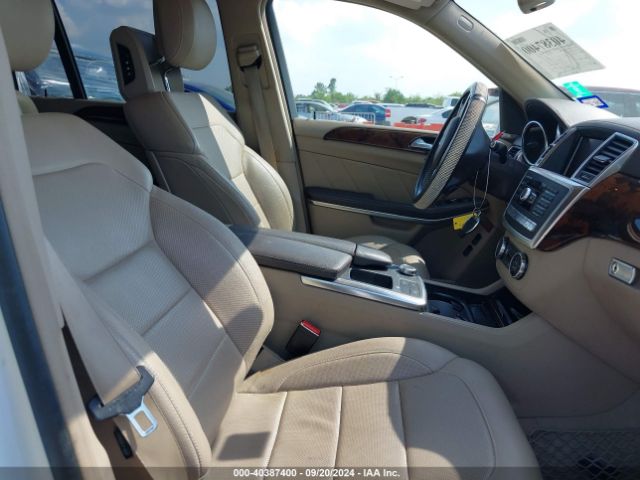 4JGDF7DE0FA442418 Mercedes-Benz Gl 550 4matic