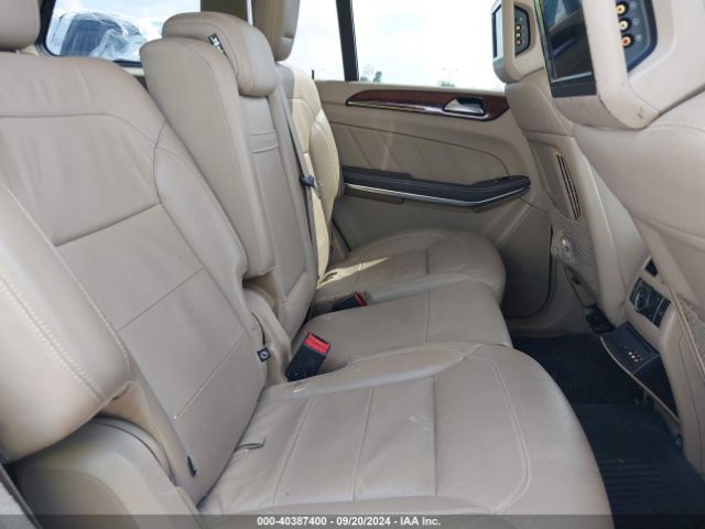 4JGDF7DE0FA442418 Mercedes-Benz Gl 550 4matic