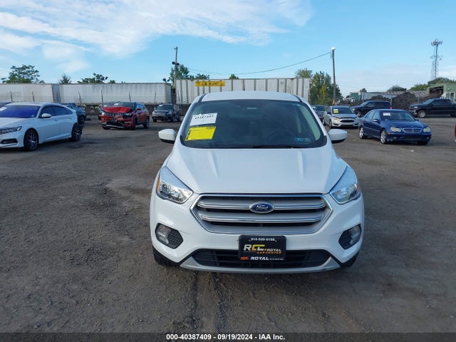 Ford ESCAPE SE 2019 1FMCU0GD0KUC36827 Image 12