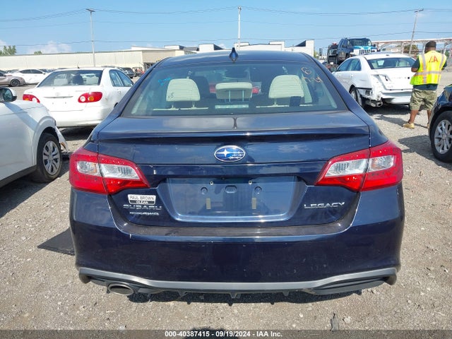 Subaru Legacy Premium 2018 4S3BNAC66J3035710 Image 17