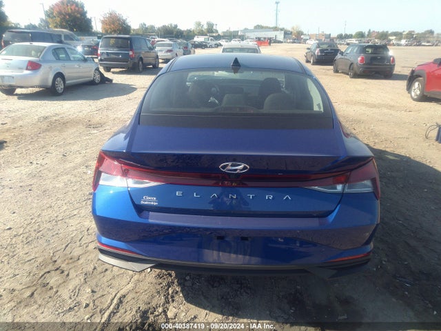 Hyundai ELANTRA SEL 2023 5NPLS4AG7PH116450 Image 17