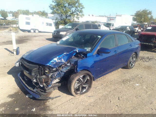 Hyundai ELANTRA SEL 2023 5NPLS4AG7PH116450 Image 2