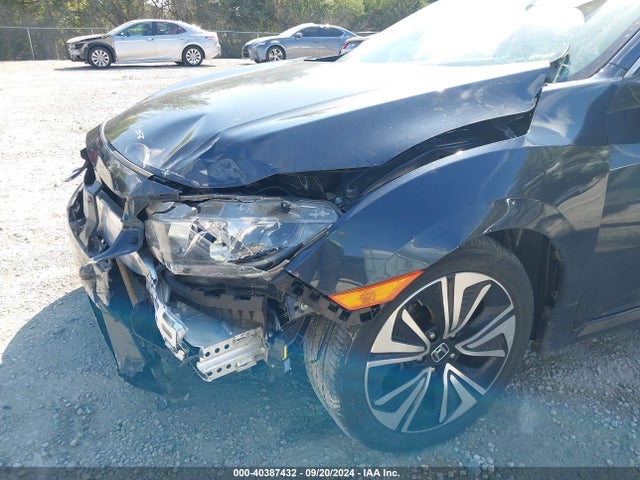 Honda Civic Ex-t 2018 JHMFC1F38JX000926 Image 18