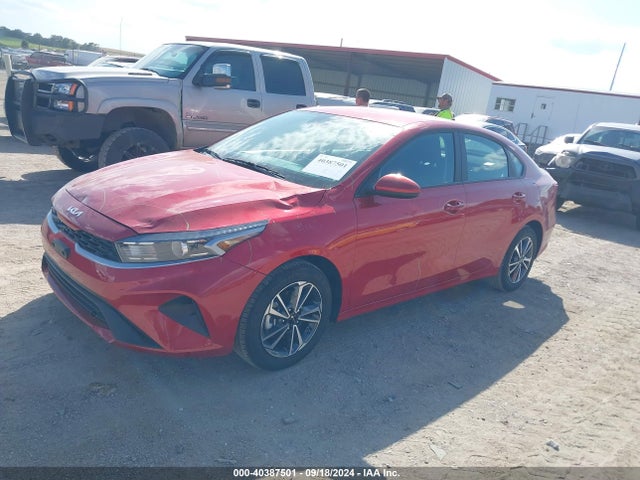 KIA Forte Lxs 2024 3KPF24AD0RE787128 Image 2