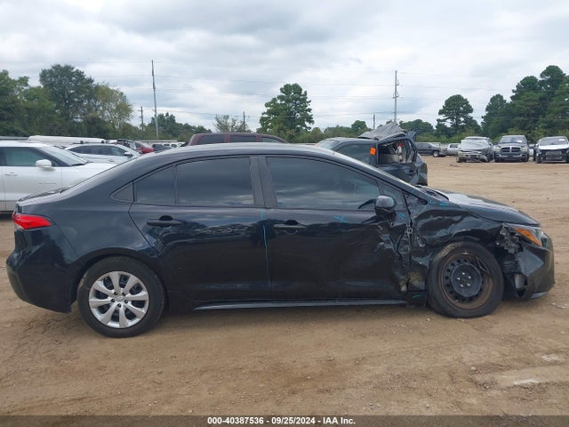 Toyota COROLLA LE 2020 5YFEPRAE8LP107212 Image 13