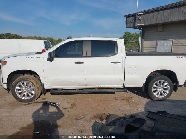 Chevrolet Silverado 1500 Custom 2019 1GCUYBEF3KZ429019 Image 15