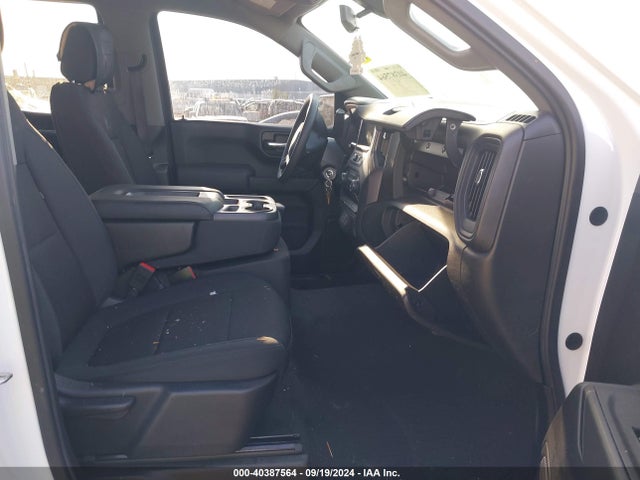 Chevrolet Silverado 1500 Custom 2019 1GCUYBEF3KZ429019 Image 5
