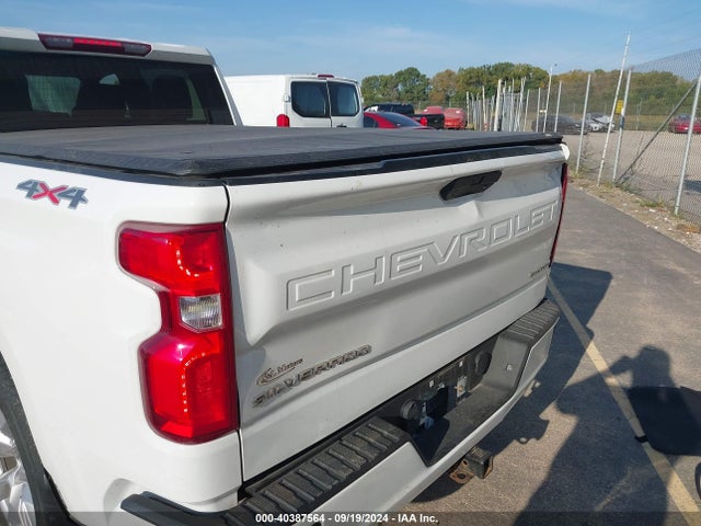 Chevrolet Silverado 1500 Custom 2019 1GCUYBEF3KZ429019 Image 6