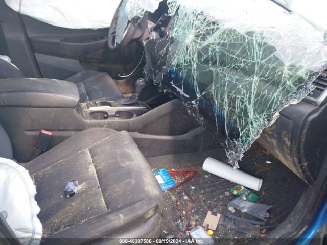 KM8J3CA40HU497758 Hyundai TUCSON SE