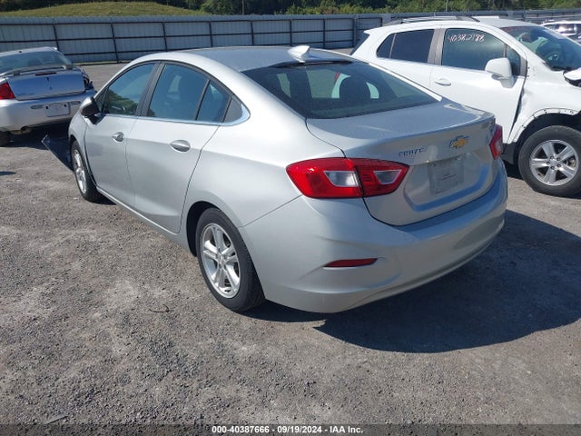 Chevrolet Cruze Lt Auto 2018 1G1BE5SM9J7136362 Image 3